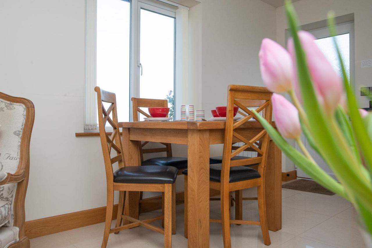 Finest Retreats - Sea Views Cottage Prestatyn Exterior foto