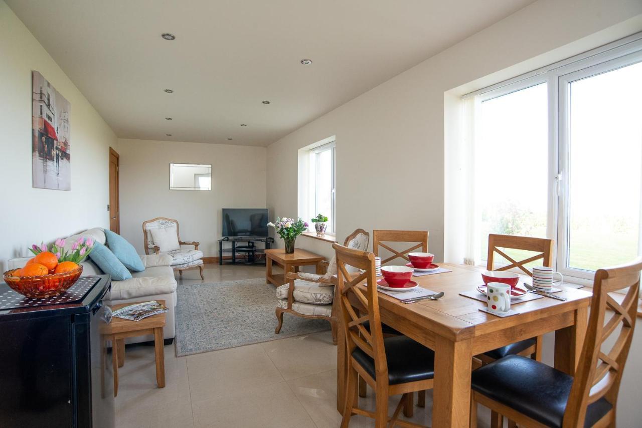 Finest Retreats - Sea Views Cottage Prestatyn Exterior foto